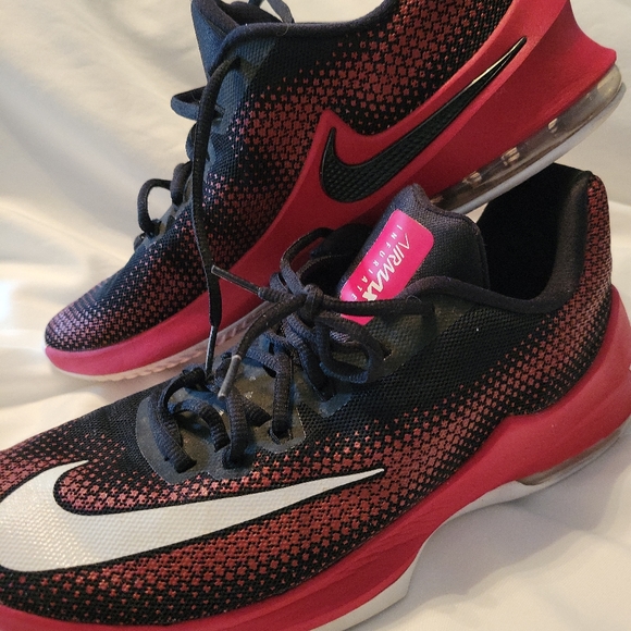 Nike Air Max Infuriate basketball shoes men\'s size 12 red and black. main image 4